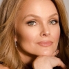 Dina Meyer