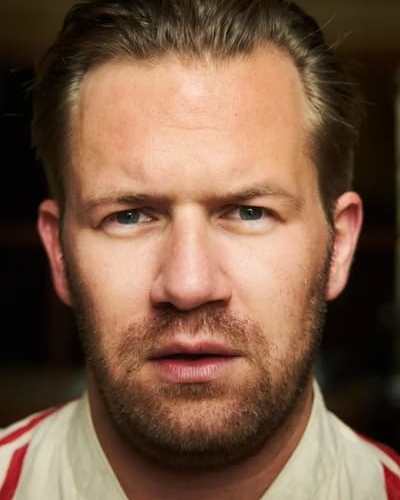 Nico Holonics