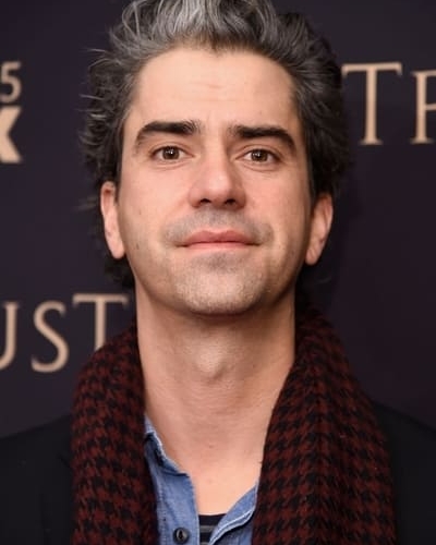 Hamish Linklater