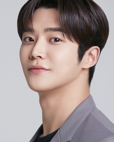 로운