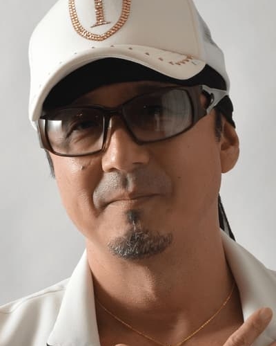 黒田崇矢