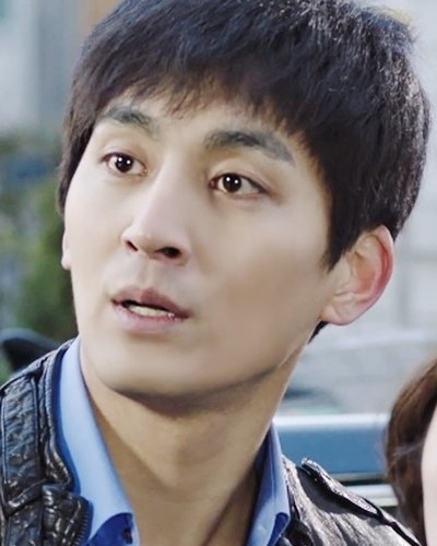 황성준