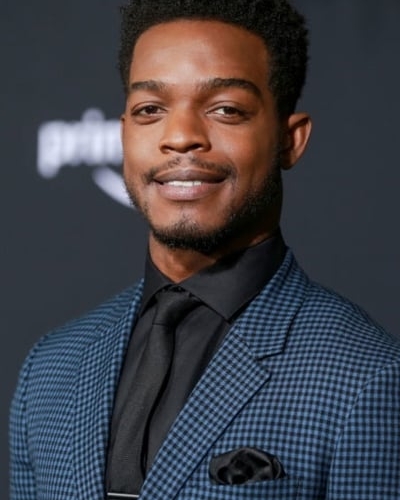 Stephan James