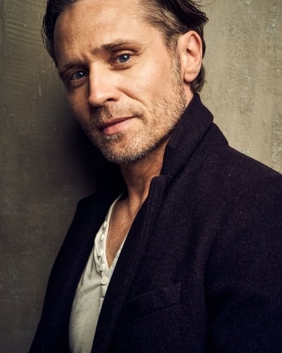 Seamus Dever