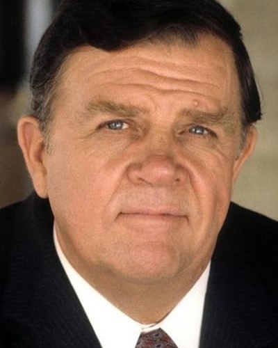 Pat Hingle