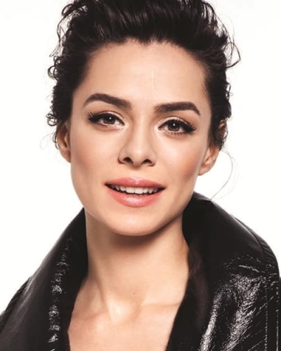 Özge Özpirinçci
