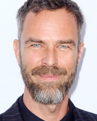 JR Bourne