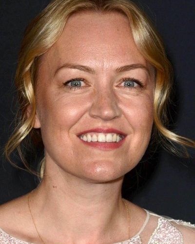 Lynette Howell Taylor