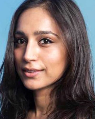Zoya Hussain