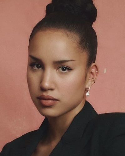 Sofia Wylie
