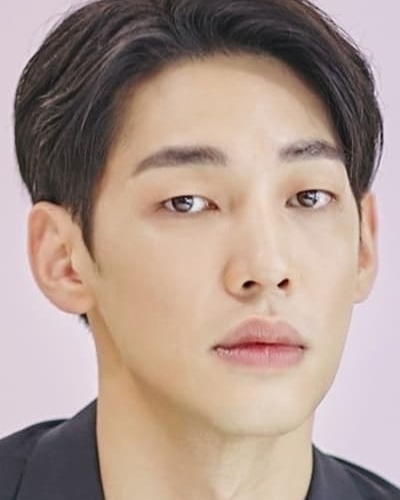Kang Yoon