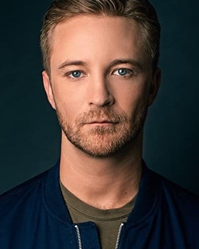 Michael Welch
