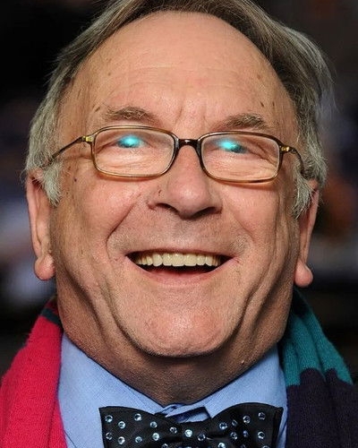 Sam Kelly