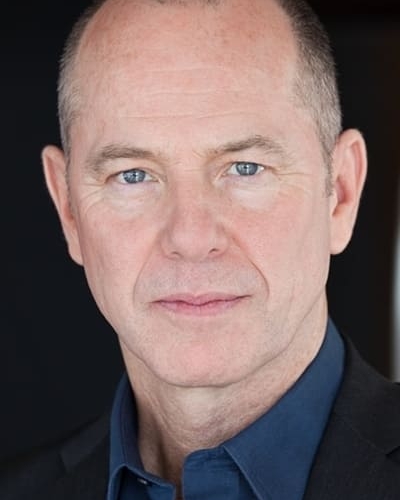 Stewart Arnott