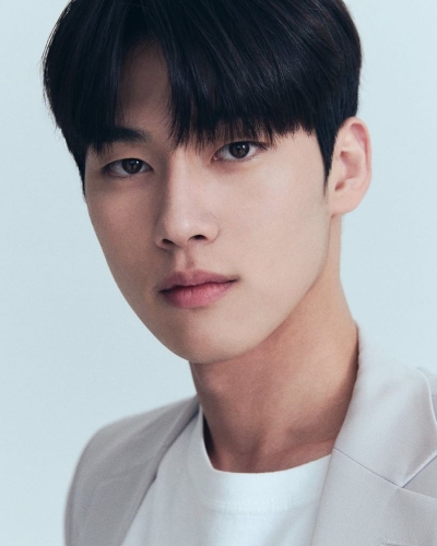 Hong Min-gi
