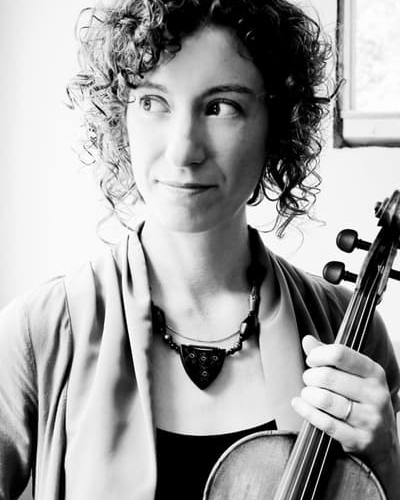 Rayna Gellert
