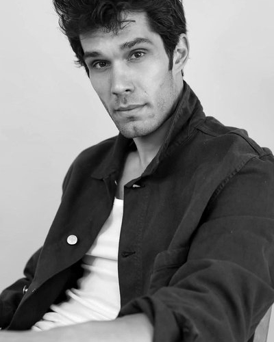 Gurur Çiçekoğlu