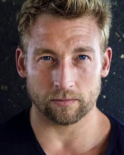 Erik Bello