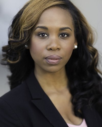 Nicole Collins