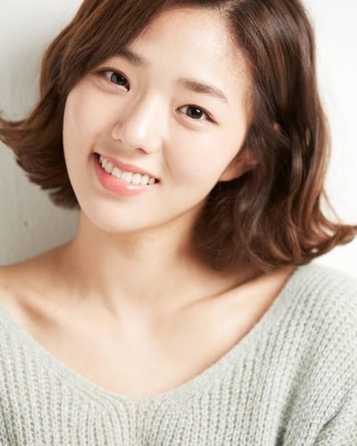 채수빈