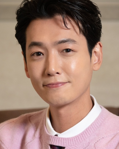 정경호