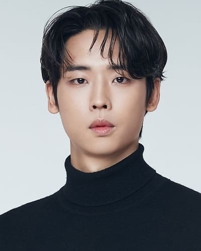 박정우