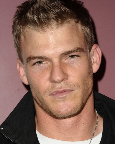 Alan Ritchson