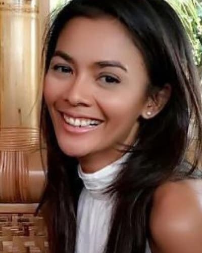 Ully Triani