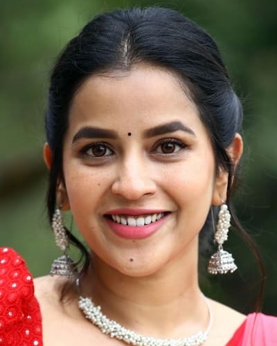 Komalee Prasad