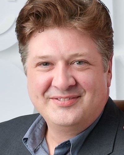 Lance Barber