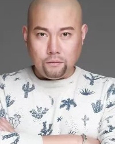 李南