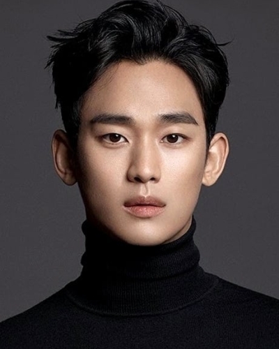 김수현