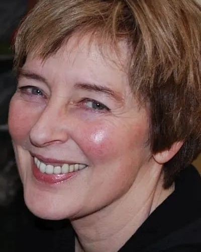 Leslie Lyles