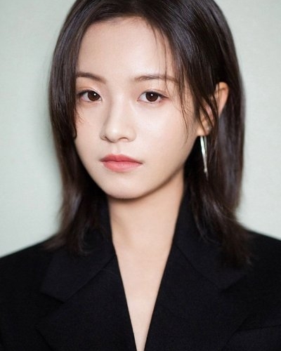 李庚希