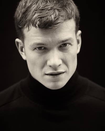 Ed Speleers