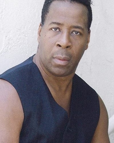 Gary Landon Mills