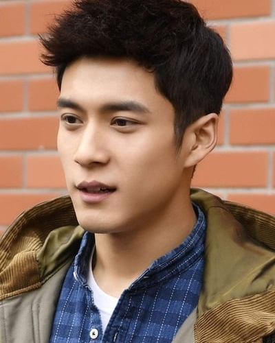 Elvis Han