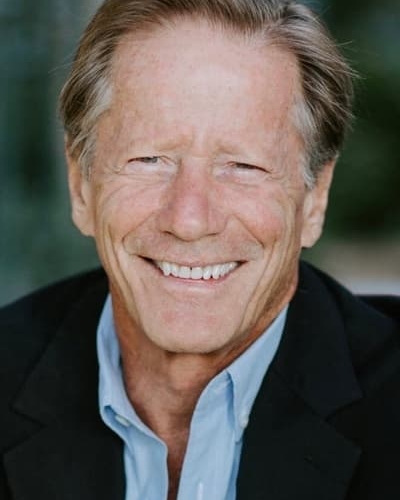 Peter Strauss