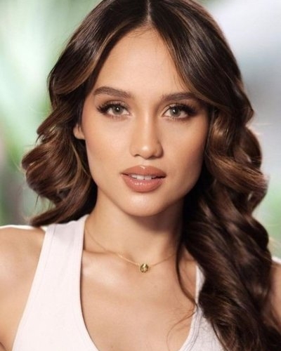 Cinta Laura Kiehl