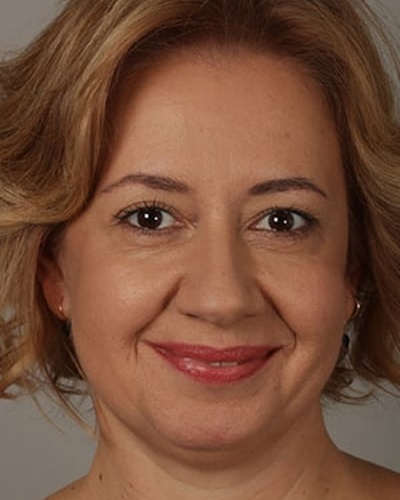 Özlem Çakar