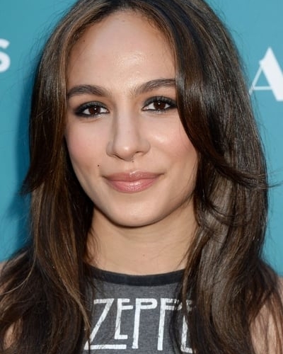 Aurora Perrineau