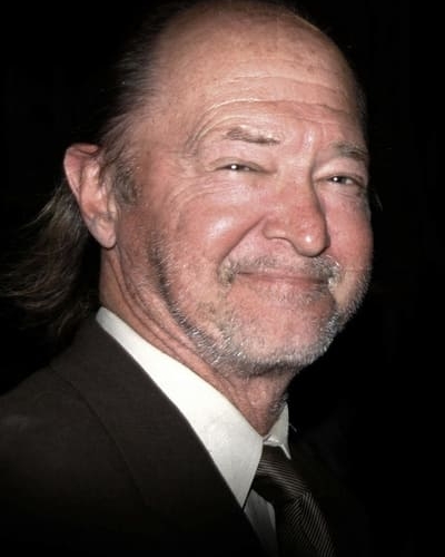 Tracey Walter