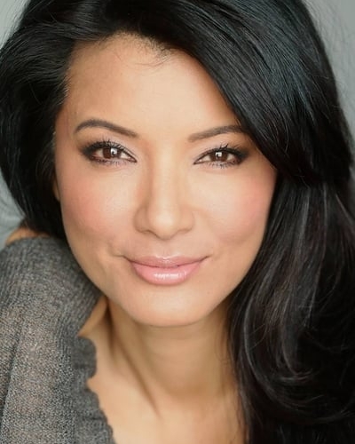 Kelly Hu