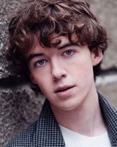 Alex Lawther