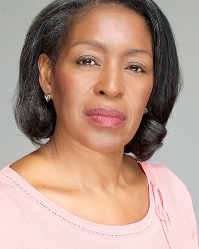 Roxzane T. Mims