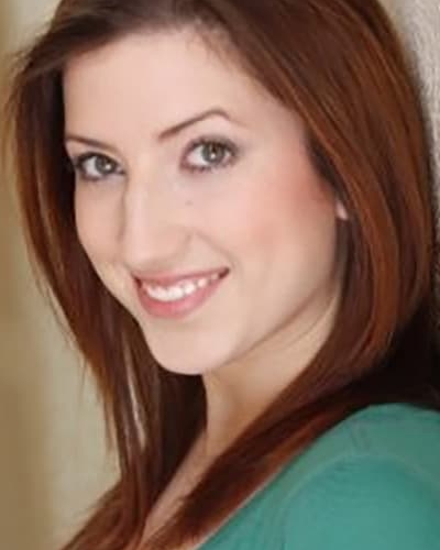 Lara Zaluski
