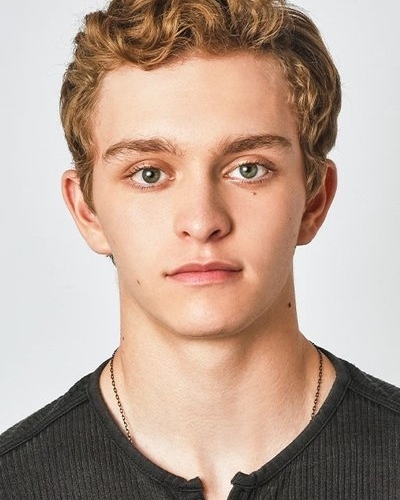 Gavin Lewis