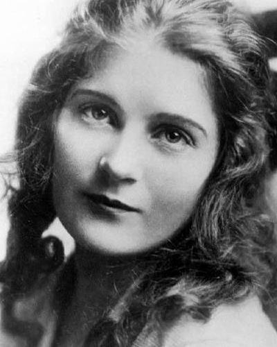 Mae Marsh