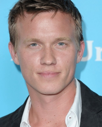 Warren Kole
