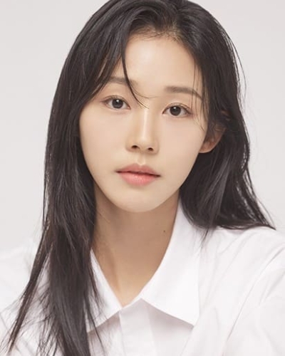 Chae Ri-eun